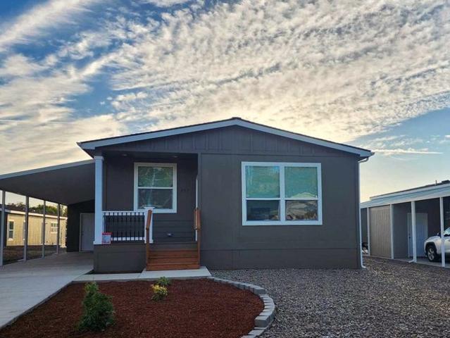 House for sale in Oregonia
