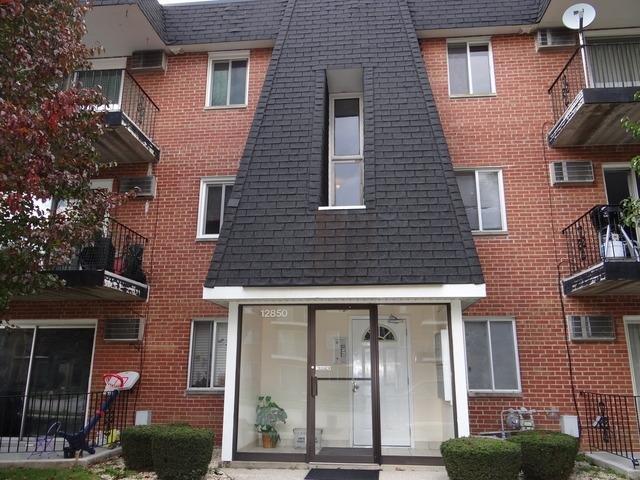 Condo for sale in Crestwood, Illinois