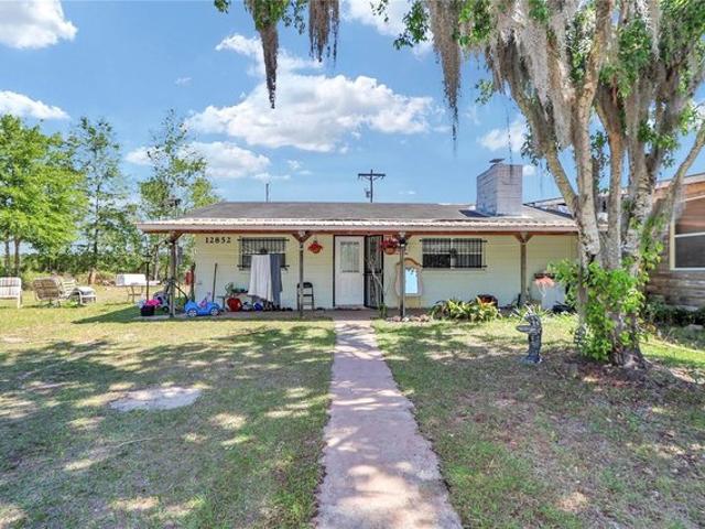 House for sale in Morriston, Florida