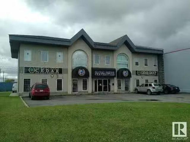 House for sale in Wedgewood, Alberta