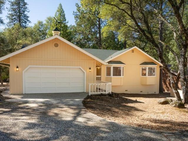 House for sale in Penn Valley, California