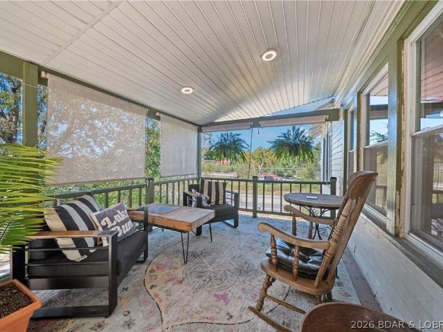 House for sale in Macks Creek, Camden County