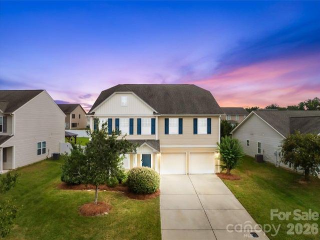 House for sale in Saddlebrook, Midland