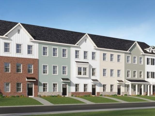 Townhouse for sale in Chester, Pennsylvania