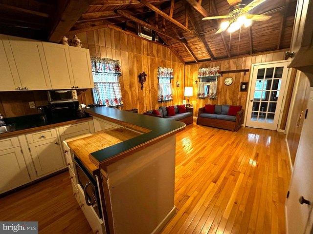 House for sale in Green Lane, Montgomery County