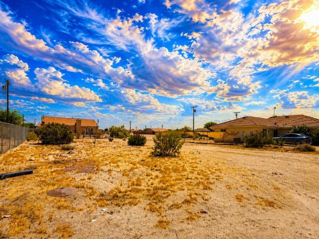 Land for sale in Thermal, California