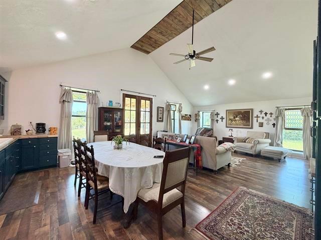 House for sale in Winnie, Chambers County