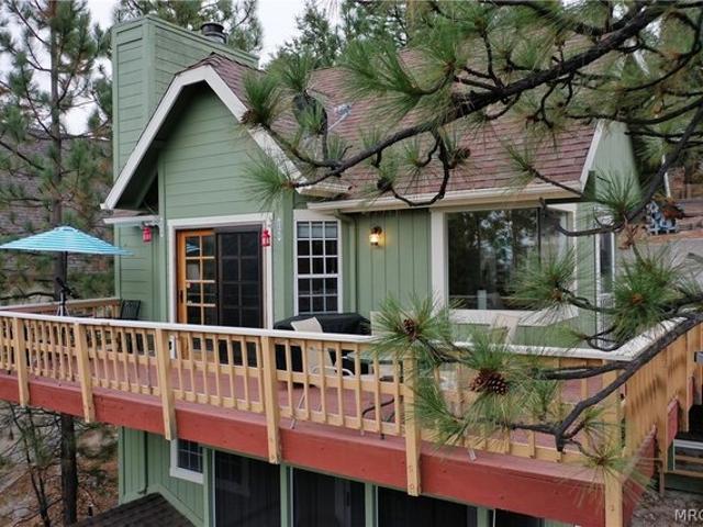 House for sale in Cedar Glen, California