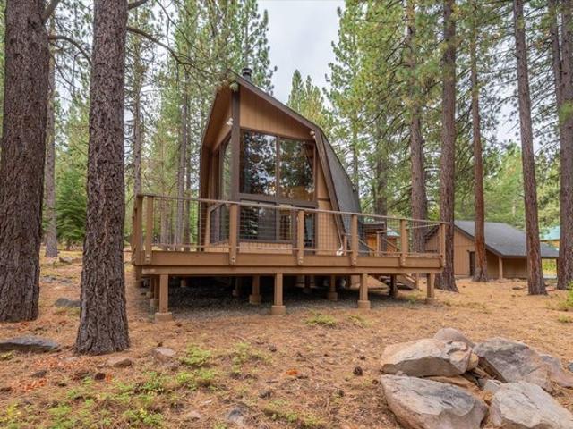 House for sale in Tahoe Donner, Truckee