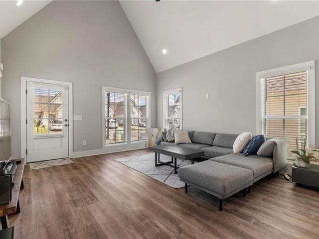 Townhouse for sale in Opelika, Alabama