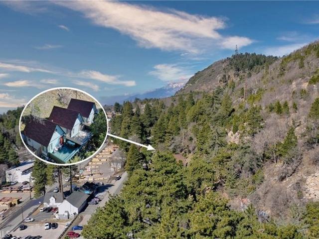 Townhouse for sale in Rimforest, California