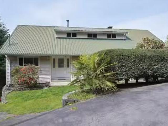 House for sale in Madeira Park, British Columbia