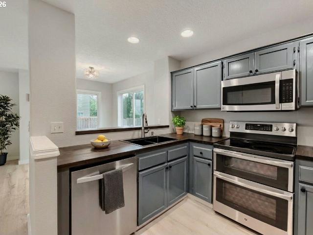 House for sale in Oregonia