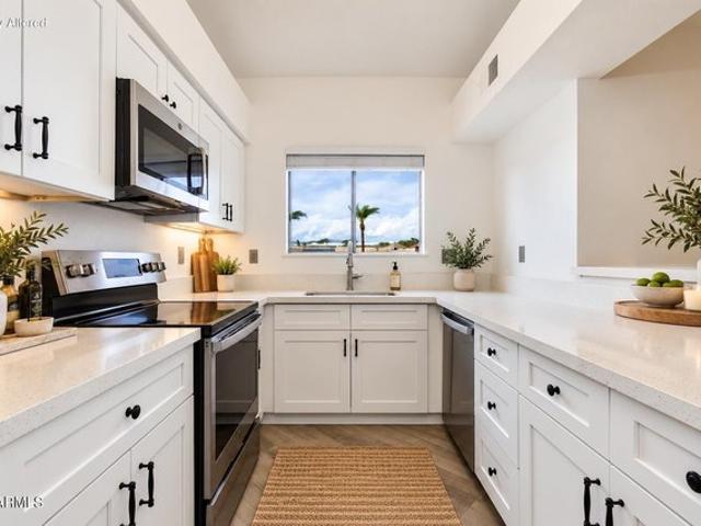 Condo for sale in Chandler, Maricopa County
