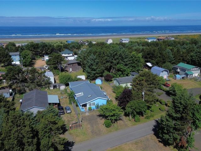 House for sale in Grayland