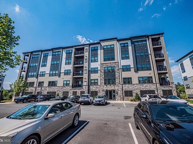 Condo for sale in Virginia