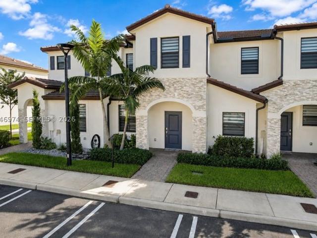 Townhouse for sale in Homestead, Florida