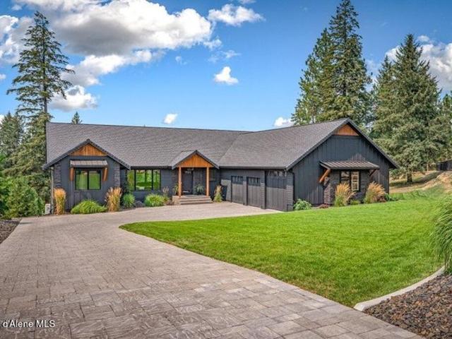 House for sale in Hayden, Idaho
