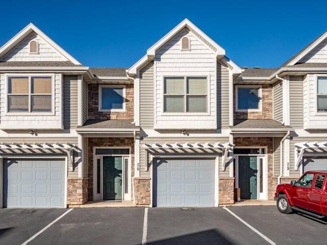 Townhouse for rent in Iron, Utah