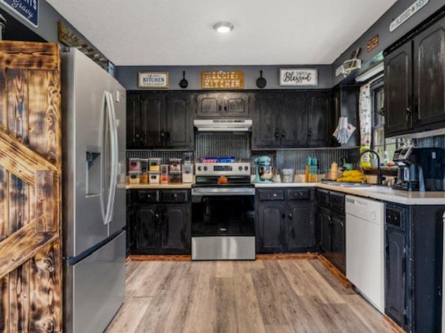 House for sale in Oakland, Kentucky