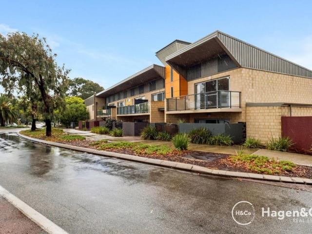 Apartment for sale in Stirling, Western Australia