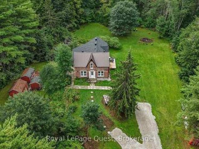 House for sale in Gravenhurst, Central Ontario