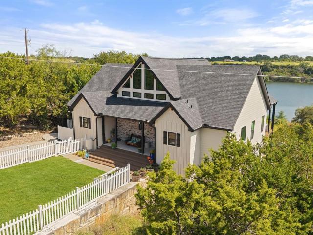 House for sale in Spicewood, Texas