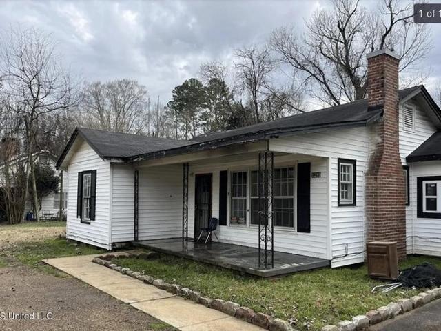 House for sale in Grenada, Mississippi