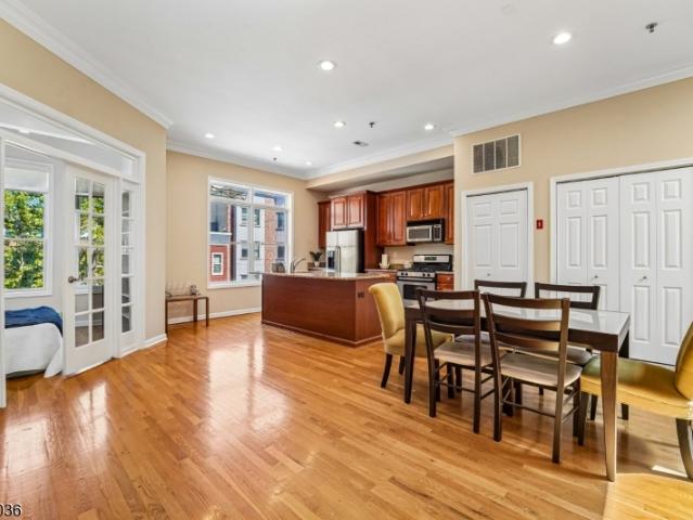 Condo for sale in Hudson, New Jersey