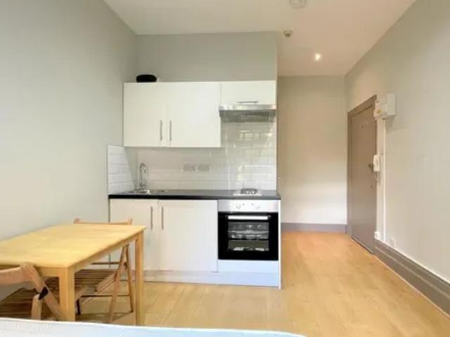 Apartment for rent in West Hampstead, Isle Of Man