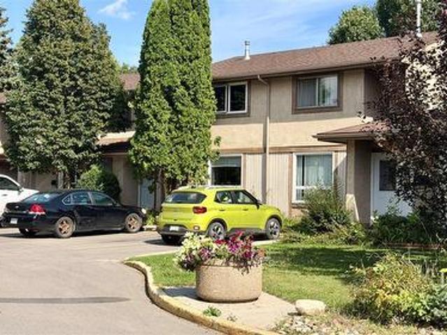 Townhouse for sale in Saskatoon, Saskatchewan