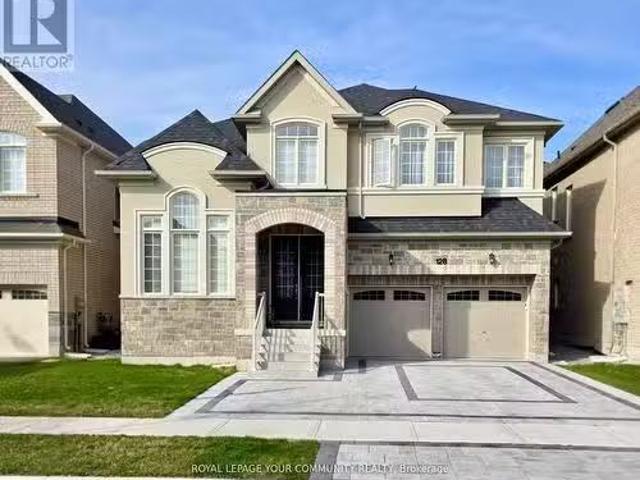 House for sale in East Gwillimbury