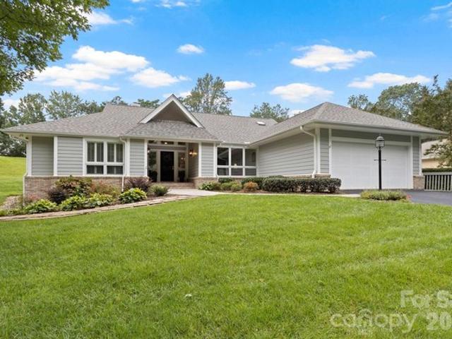 Condo for sale in East Flat Rock, North Carolina