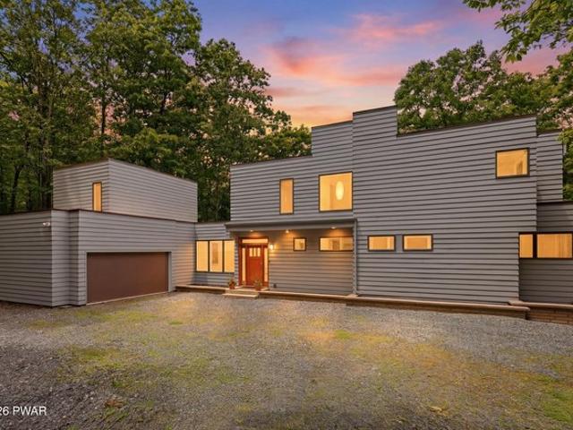 House for sale in Hawley, Pennsylvania