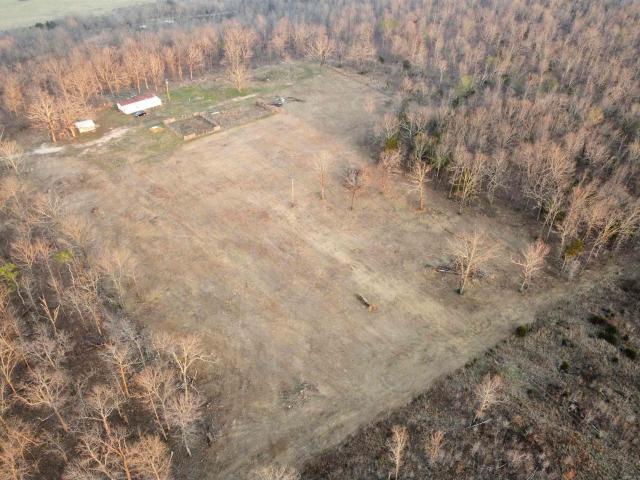 House for sale in Camp, Fulton County