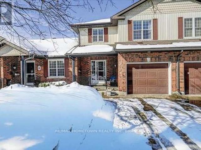 House for sale in Brockville, Ontario