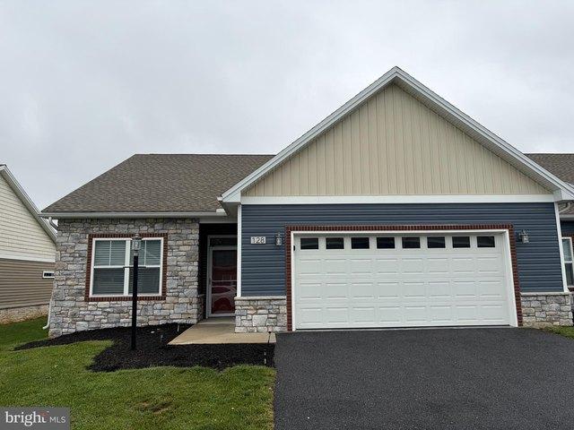 Townhouse for sale in Cumberland, Pennsylvania