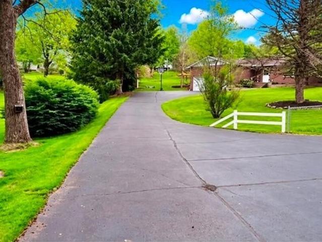 House for sale in Beaver, Raleigh County