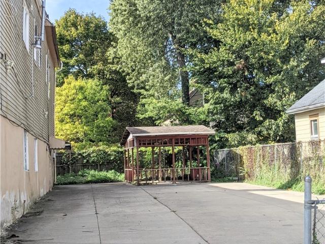 Commercial for sale in Five Points, Buffalo