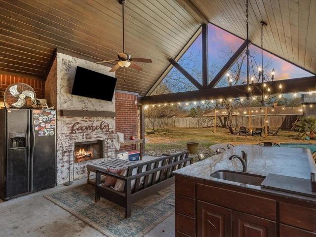House for sale in Van, Texas