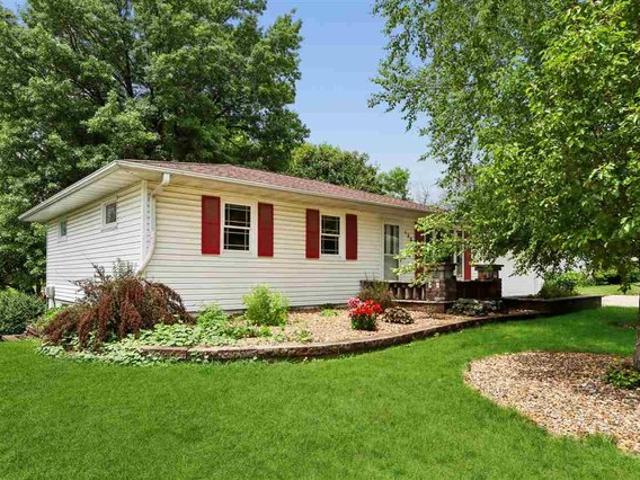 House for sale in Williamsburg, Iowa