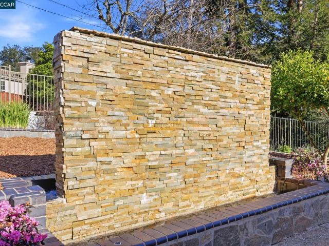 House for sale in Orinda, California