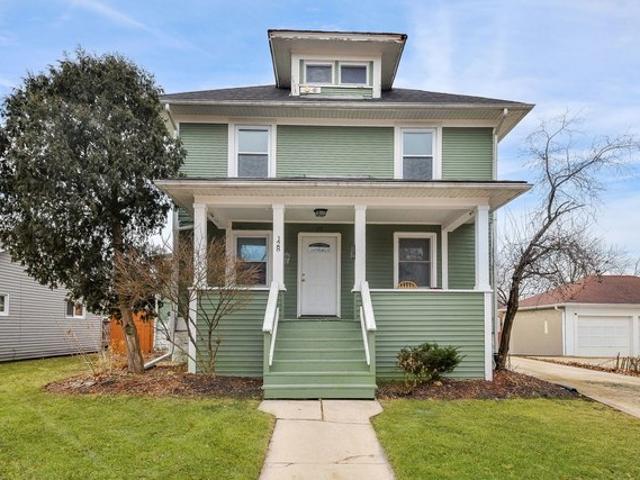 House for sale in West Chicago, Illinois