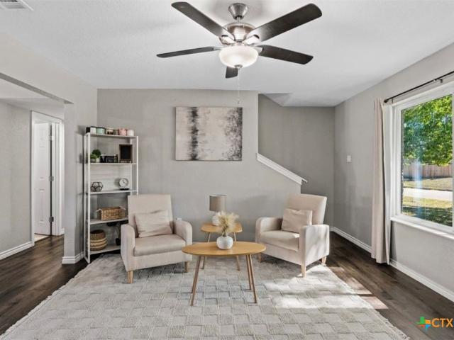 House for sale in Hewitt, McLennan County