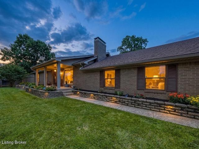 House for sale in Shepherdsville, Kentucky