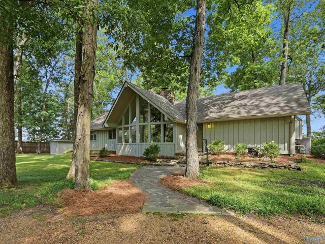 House for sale in Scottsboro, Alabama