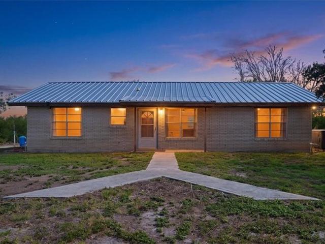 House for sale in George West, Live Oak County
