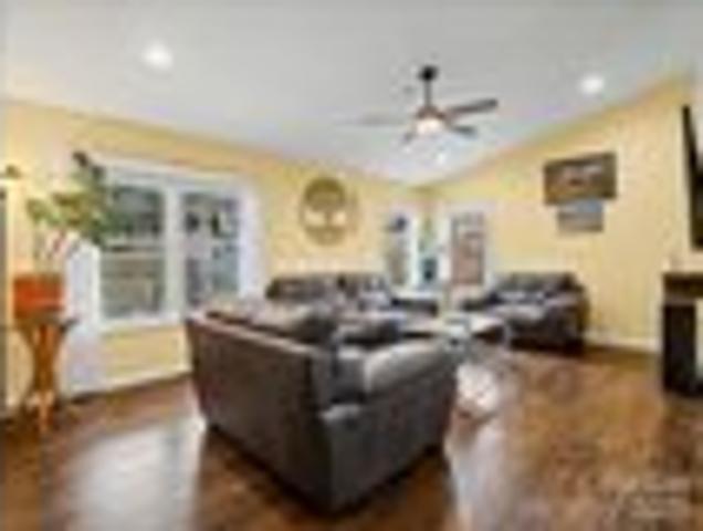 Condo for sale in East Flat Rock, North Carolina