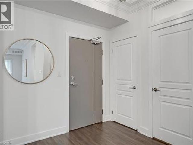 Condo for sale in Oakville, Golden Horseshoe