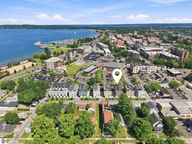 Townhouse for sale in Traverse City, Michigan